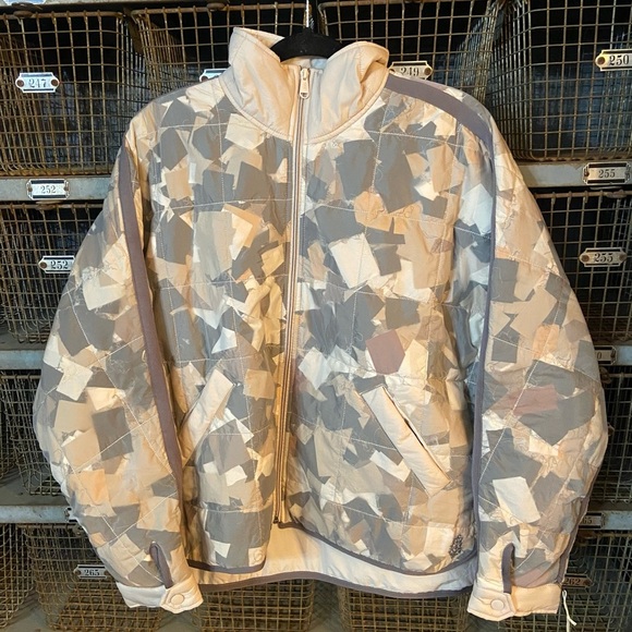 New! FP Movement Free People Care FP Fab Scrap Pippa Packable Puffer 2404 - Picture 5 of 14